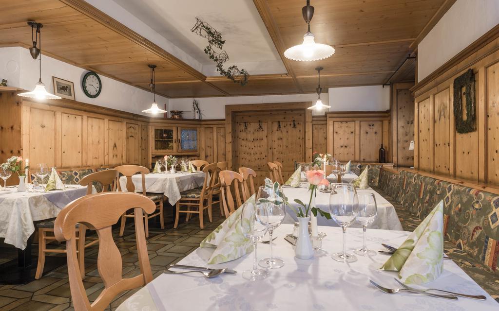 Hotel Goldener Löwe - Anno 1773 Silandro Esterno foto